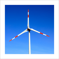 Windräder. Giganten am Horizont.