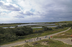 Norderney: DIE Thalassoinsel. Der Blick von der Aussichtsdüne am Polder-Wattweg auf das Feucht- und Naturschutzgebiet Südstrandpolder.