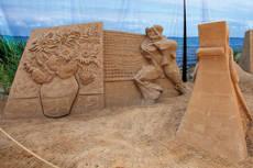 Sandskulpturen Travemünde 2022 - Reise um die Welt. Europäische Künste - © Sanita Ravina und Jiri Kaspar (Europa)